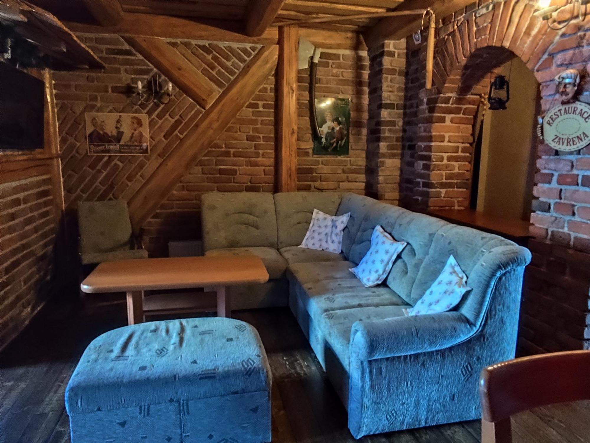 Ubytovani U Bohouse Jilemnice Extérieur photo
